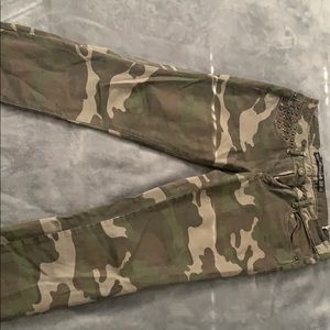 Zara jeans camo